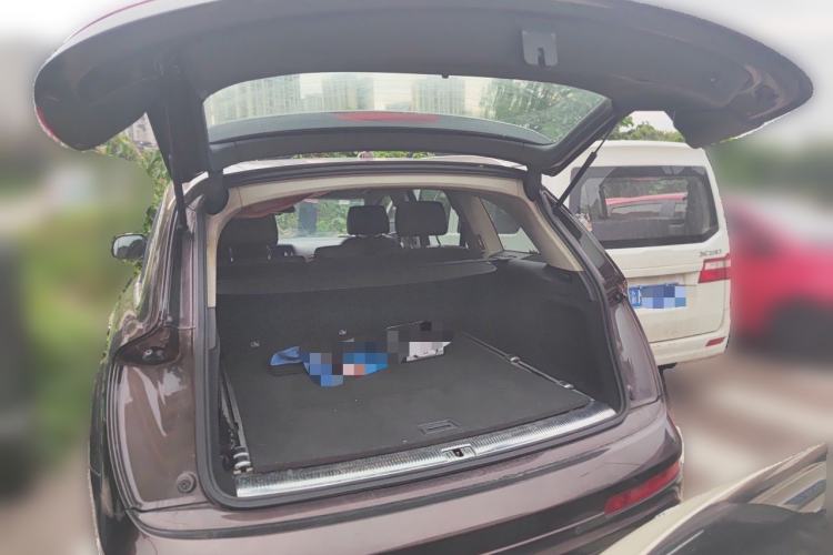 Used Audi Q7 2014 35 TFSI Sport Edition Trunk