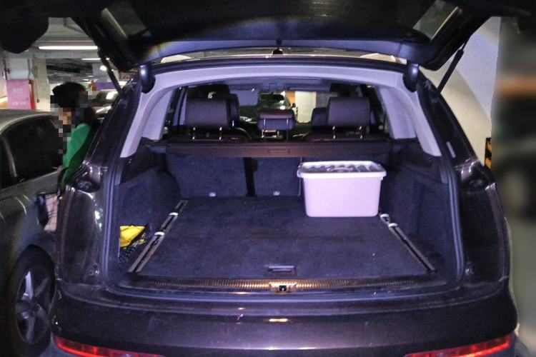 Used Audi Q7 2014 35 TFSI Ambition Edition Trunk