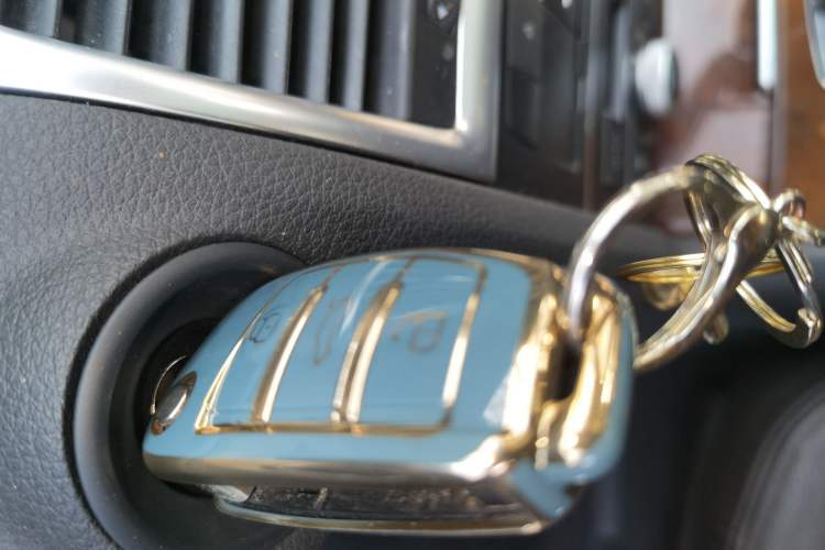 Used Audi Q7 2014 35 TFSI Ambition Edition Vehicle Key