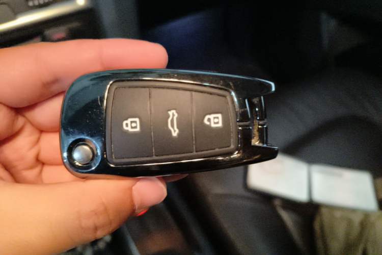 Used Audi Q7 2014 35 TFSI Ambition Edition Vehicle Key