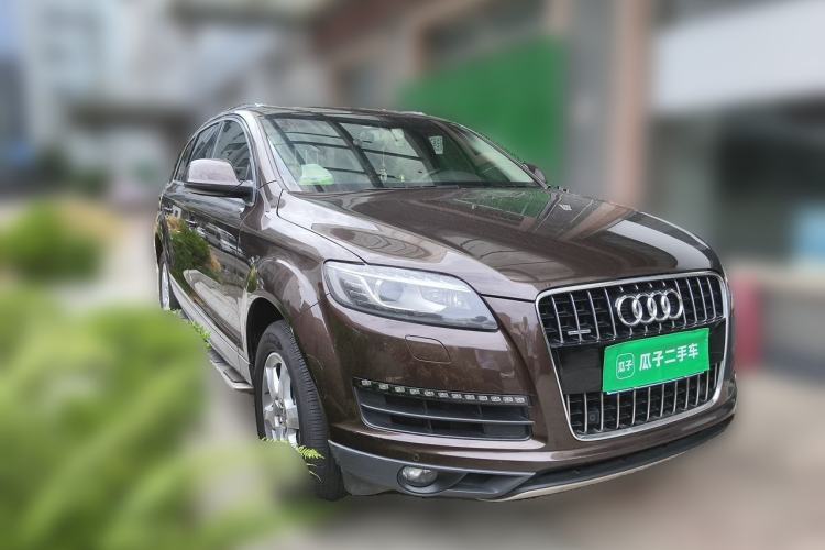 Used Audi Q7 2014 35 TFSI Ambition Edition Front Right 45 Deg