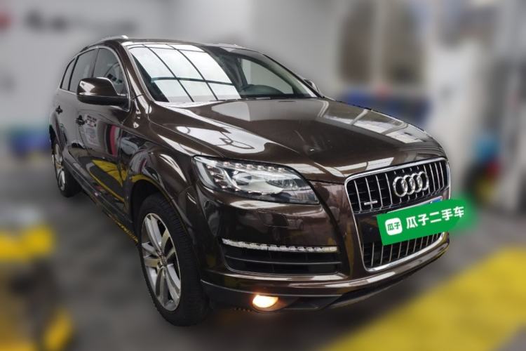 Used Audi Q7 2014 35 TFSI Ambition Edition Front Right 45 Deg