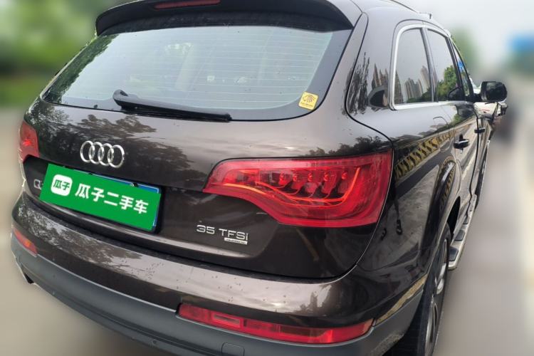 Used Audi Q7 2014 35 TFSI Exclusive Edition Rear Right 45 Deg