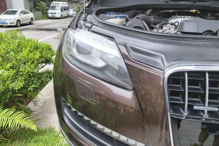 Used Audi Q7 2014 35 TFSI Ambition Edition Right Front Headlight