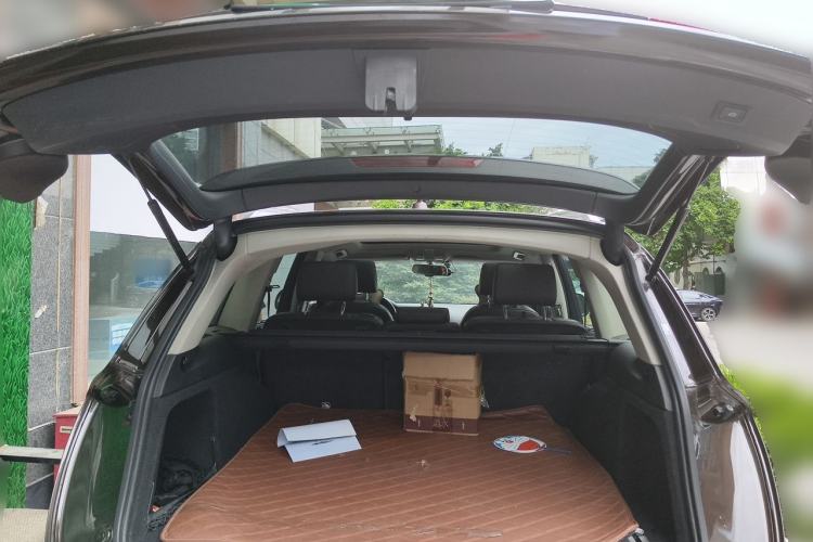 Used Audi Q7 2014 35 TFSI Ambition Edition Trunk
