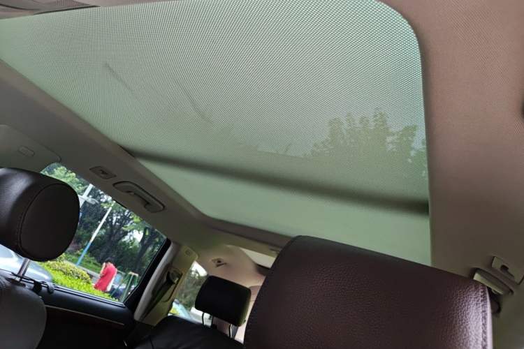 Used Audi Q7 2014 40 TFSI off-road version Headliner