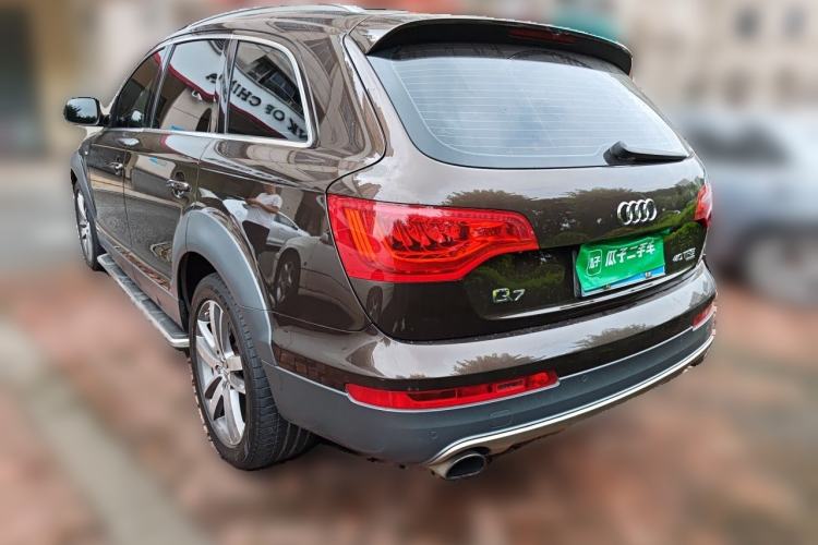Used Audi Q7 2014 40 TFSI off-road version Rear Left 45 Deg