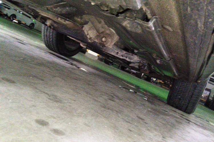 Used Audi Q7 2014 35 TDI Off-road Model Chassis Front Right