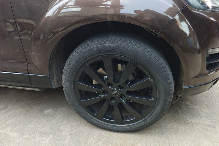Used Audi Q7 2014 35 TFSI Ambition Edition Right Front Wheel Hub