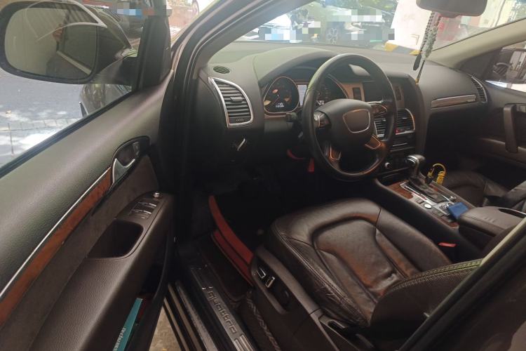Used Audi Q7 2014 35 TFSI Sport Edition Driver Seat