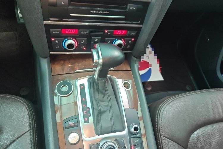 Used Audi Q7 2014 35 TFSI Sport Edition Gear Lever