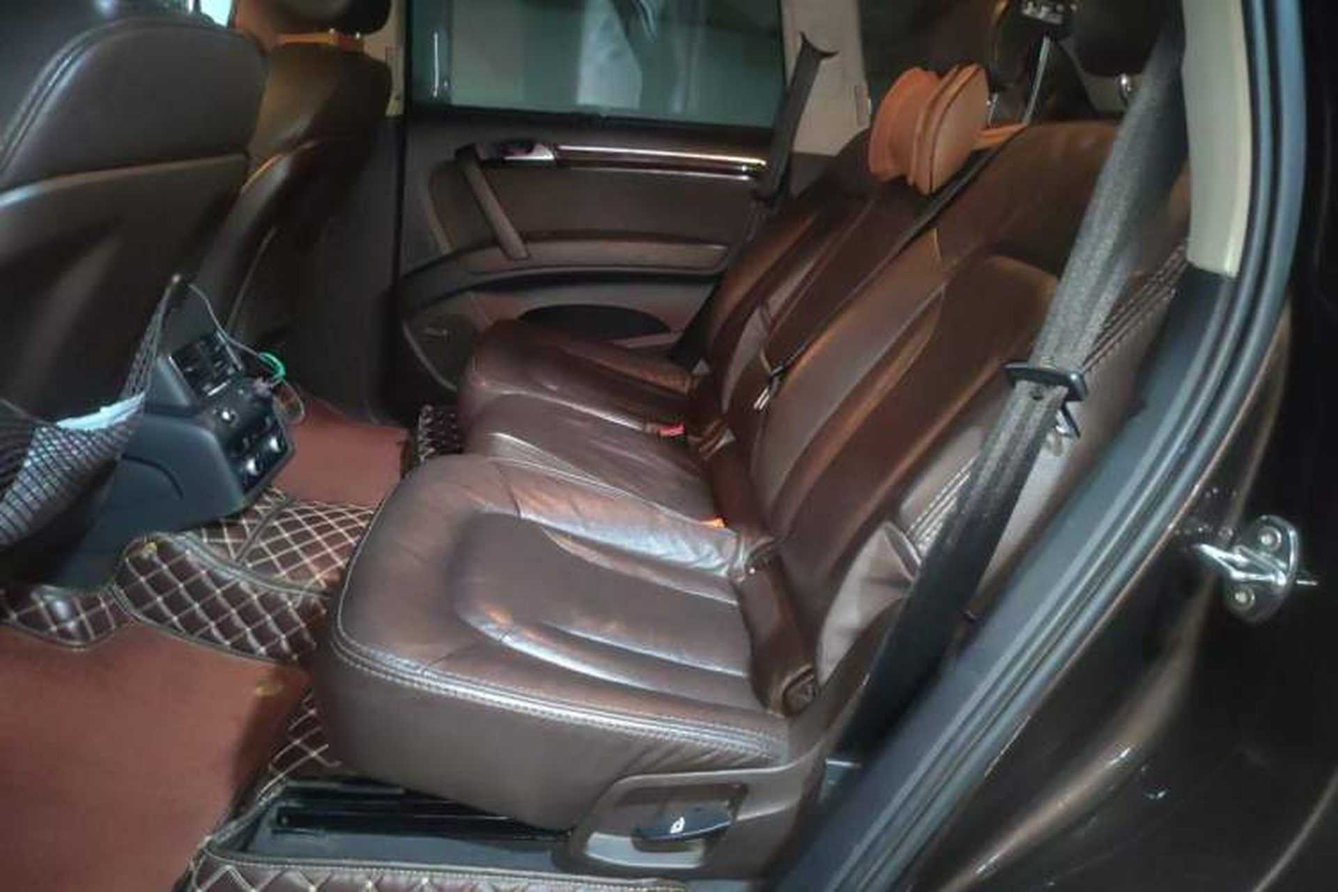 Used Audi Q7 2014 35 TFSI Sport Edition Left Rear Seat