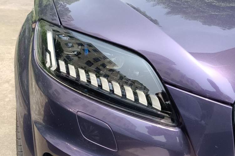 Used Audi Q7 2014 35 TFSI Sport Edition Right Front Headlight