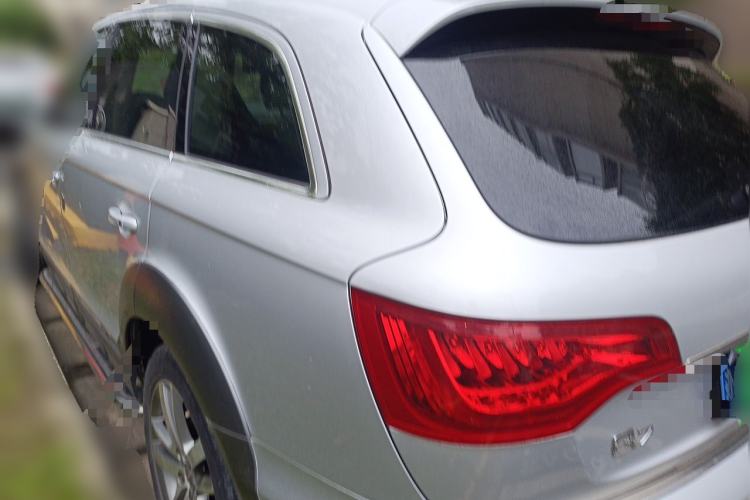 Used Audi Q7 2014 35 TFSI Off-road Model Rear Left 45 Deg
