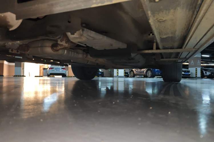 Used Audi Q7  Chassis Front Left