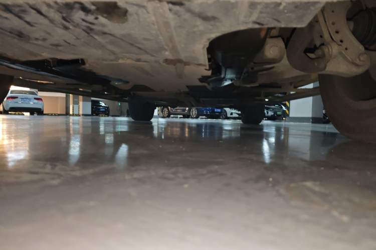 Used Audi Q7  Chassis Front