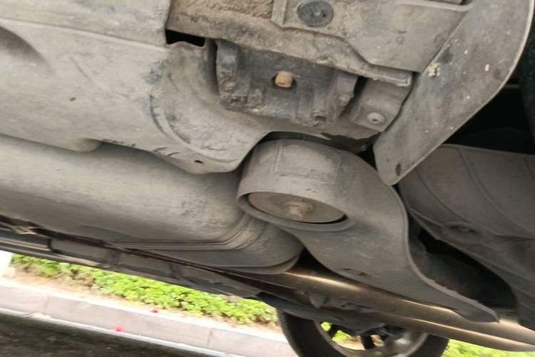 Used Audi Q7 2014 35 TFSI Off-road Model Chassis Rear Left