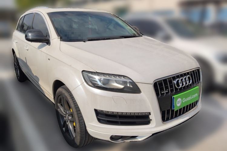 Used Audi Q7 2014 35 TFSI Ambition Edition Front Right 45 Deg