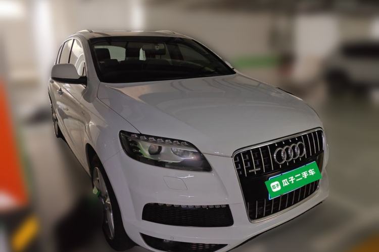 Used Audi Q7 2014 40 TFSI Sport Edition Front Right 45 Deg