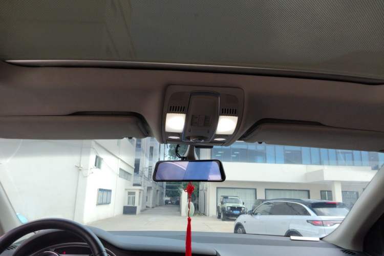 Used Audi Q7 2014 35 TFSI Ambition Edition Headliner