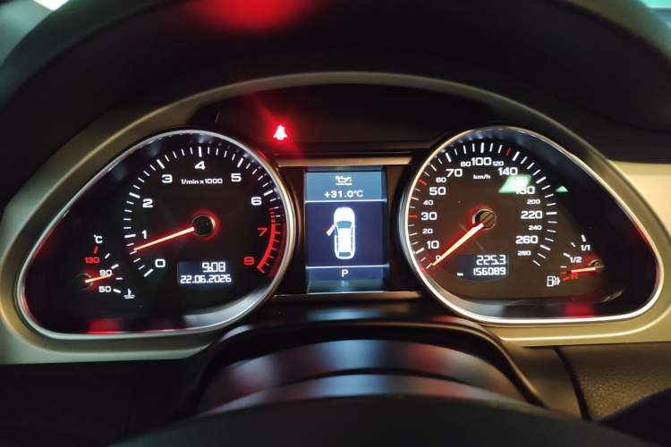 Used Audi Q7 2014 40 TFSI Sport Edition Instrument Cluster