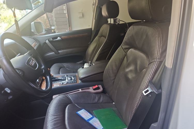 Used Audi Q7 2014 35 TFSI Off-road Model Left Front Seat