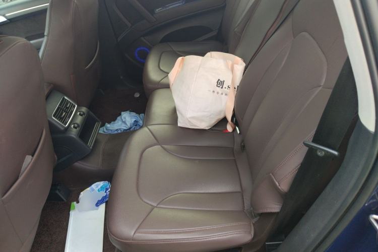 Used Audi Q7 2014 35 TFSI Ambition Edition Left Rear Seat