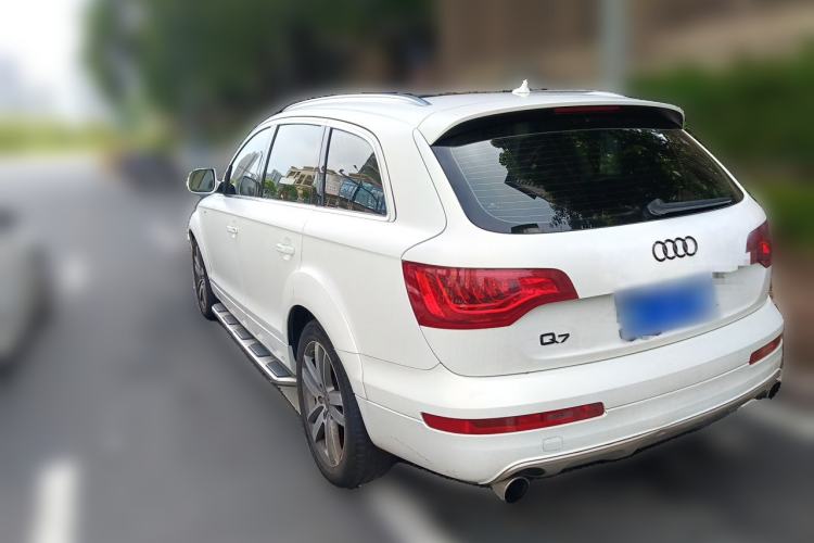 Used Audi Q7 2014 35 TFSI Off-road Model Rear Left 45 Deg