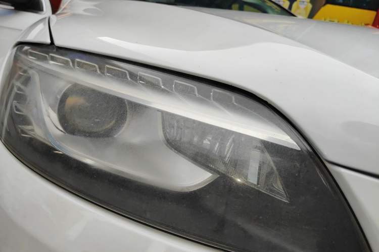 Used Audi Q7 2014 35 TFSI Off-road Model Right Front Headlight