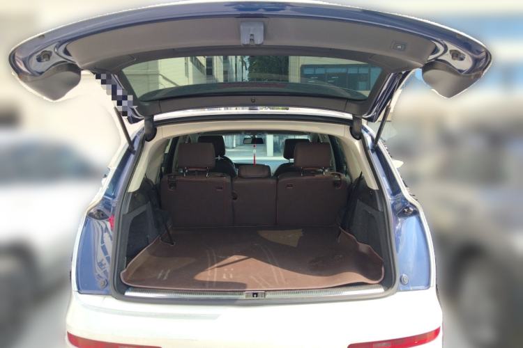 Used Audi Q7 2014 35 TFSI Ambition Edition Trunk
