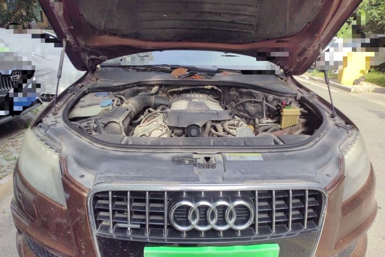 Used Audi Q7 2014 35 TFSI Sport Edition Engine Bay