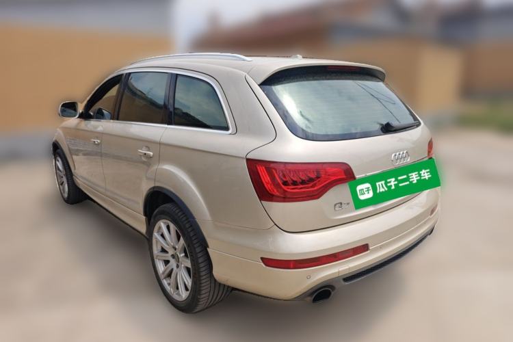 Used Audi Q7 2014 35 TFSI Exclusive Edition Rear Left 45 Deg