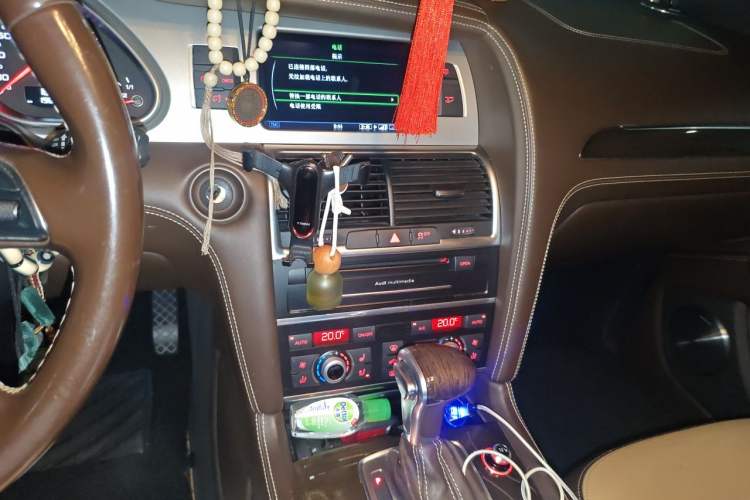 Used Audi Q7 2015 40 TFSI Collector's Edition Audio And AC Panel