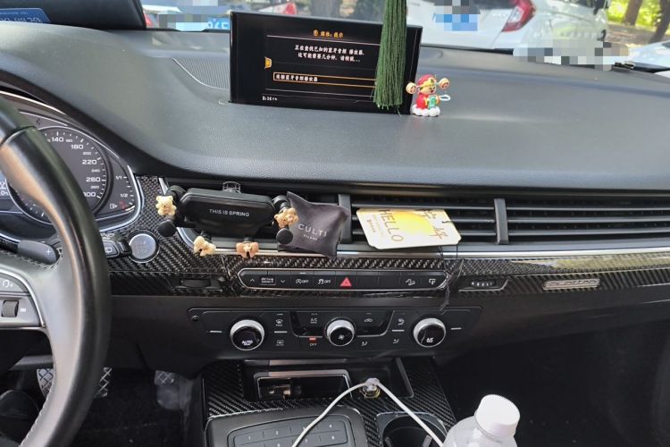 Used Audi Q7  Audio And AC Panel