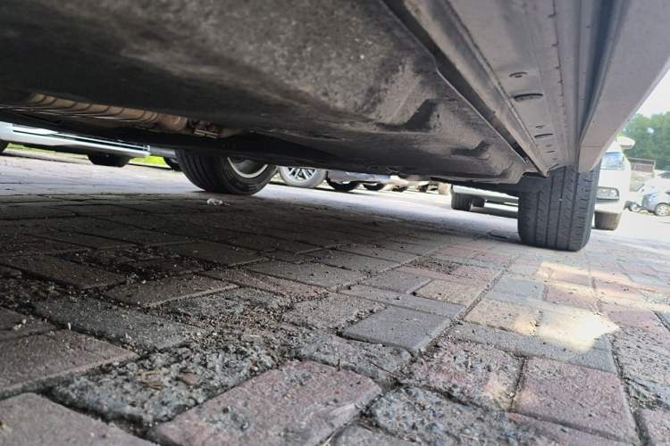 Used Audi Q7  Chassis Front Left