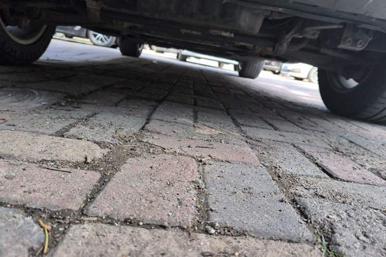Used Audi Q7  Chassis Front