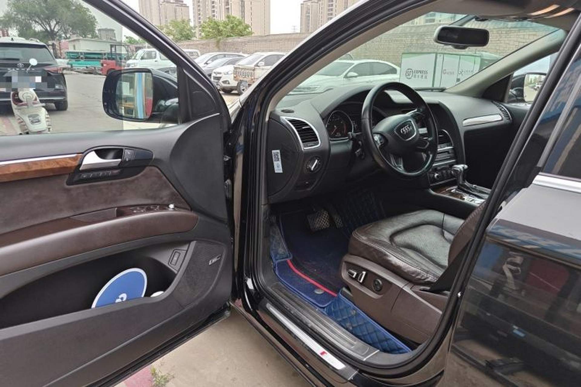 Used Audi Q7 2015 35 TFSI Sport Edition Driver Seat