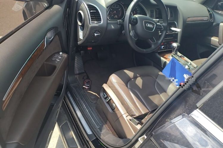 Used Audi Q7 2015 35 TFSI Ambition Edition Driver Seat