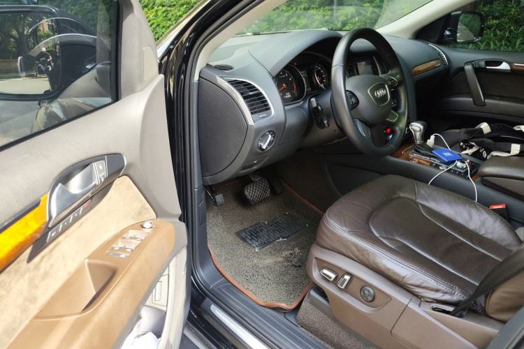 Used Audi Q7 2015 35 TFSI Ambition Edition Driver Seat