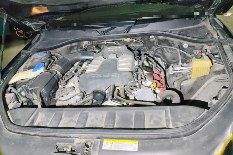 Used Audi Q7 2015 40 TFSI Collector's Edition Engine Bay