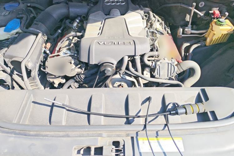 Used Audi Q7 2015 40 TFSI Collector's Edition Engine Bay