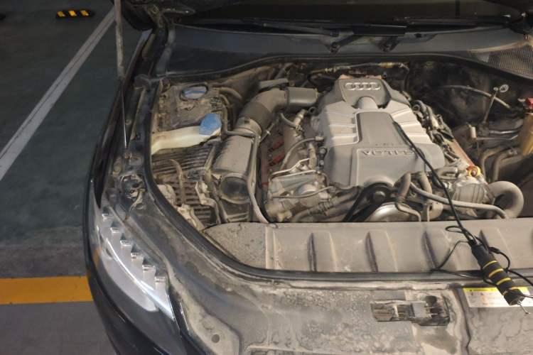 Used Audi Q7 2015 35 TFSI Ambition Edition Engine Bay Right
