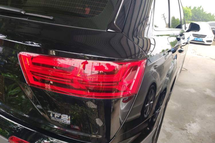 Used Audi Q7 2015 35 TFSI Ambition Edition Exterior 3