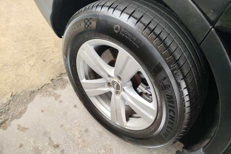 Used Audi Q7 2015 35 TFSI Ambition Edition Exterior 5