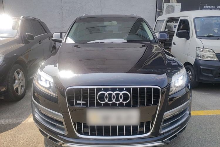 Used Audi Q7 2015 40 TFSI Collector's Edition Front