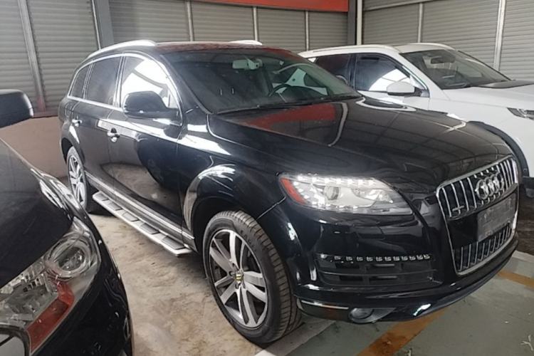Used Audi Q7 2015 35 TFSI Ambition Edition Front Right 45 Deg