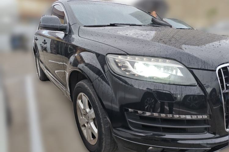 Used Audi Q7 2015 35 TFSI Ambition Edition Front Right 45 Deg