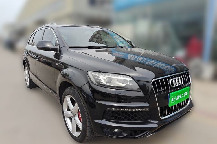 Used Audi Q7 2015 35 TFSI Sport Edition Front Right 45 Deg
