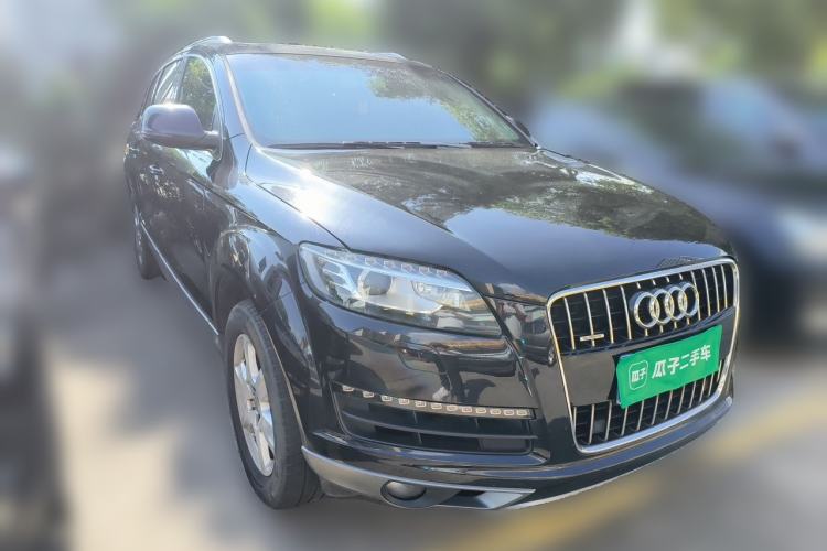 Used Audi Q7 2015 35 TFSI Ambition Edition Front Right 45 Deg