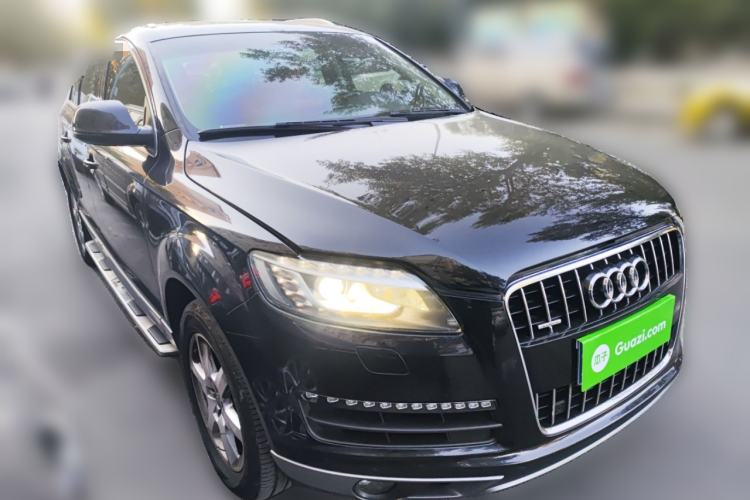 Used Audi Q7 2015 35 TFSI Ambition Edition Front Right 45 Deg